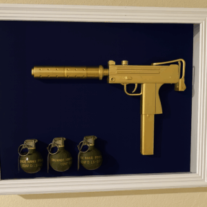 Gold Mack W/Grenade